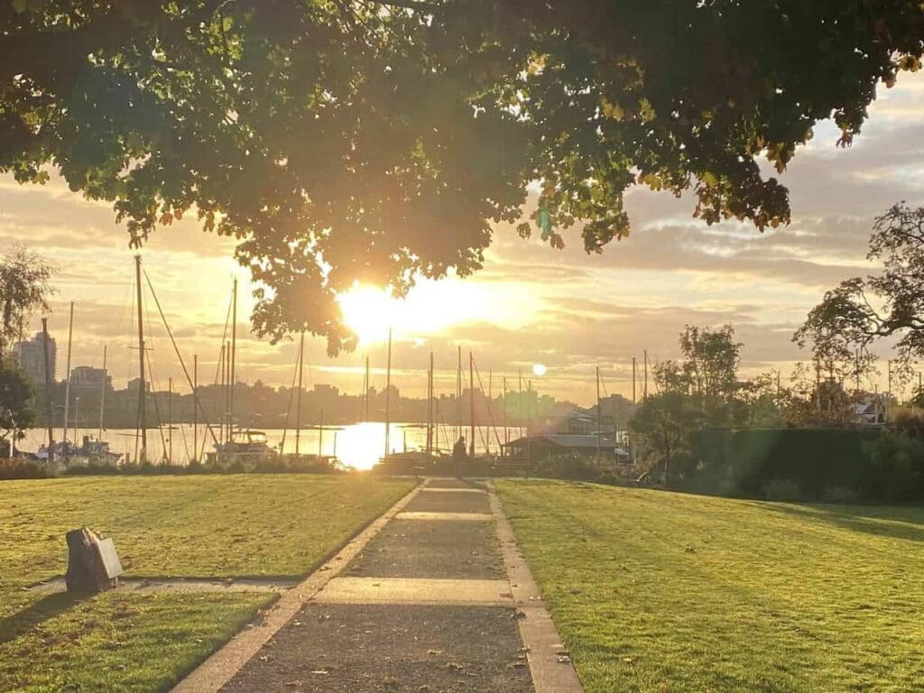 Esquimalt Captain Jacobsen Park at sunrise