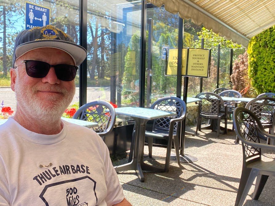 Early lunch for Paul and Gail at Beacon Drive in. Sitting outside on covered patio area.