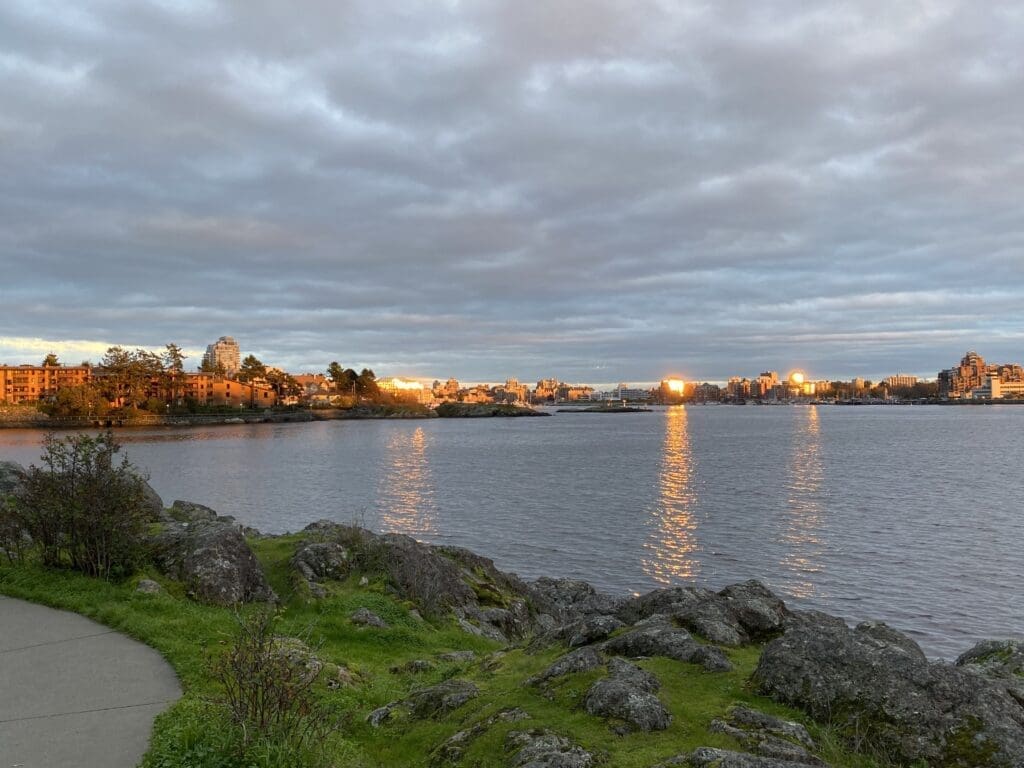 Practicing your photography skills is a fun to do while in Victoria.  Such beautiful sunsets over the harbour.